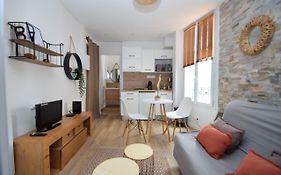 Cosy studio refait à neuf aux portes de Paris